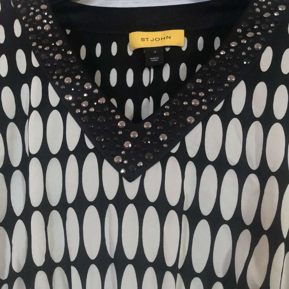 ST JOHN Blouse 
92% Silk & 8% Spandex Size S - Picture 10 of 10